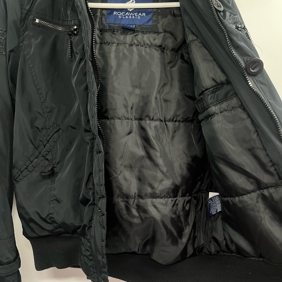 Mens Rocawear Classic Black Zip Front Pocket Puffer Jacket Coat Size M - Picture 5 of 16